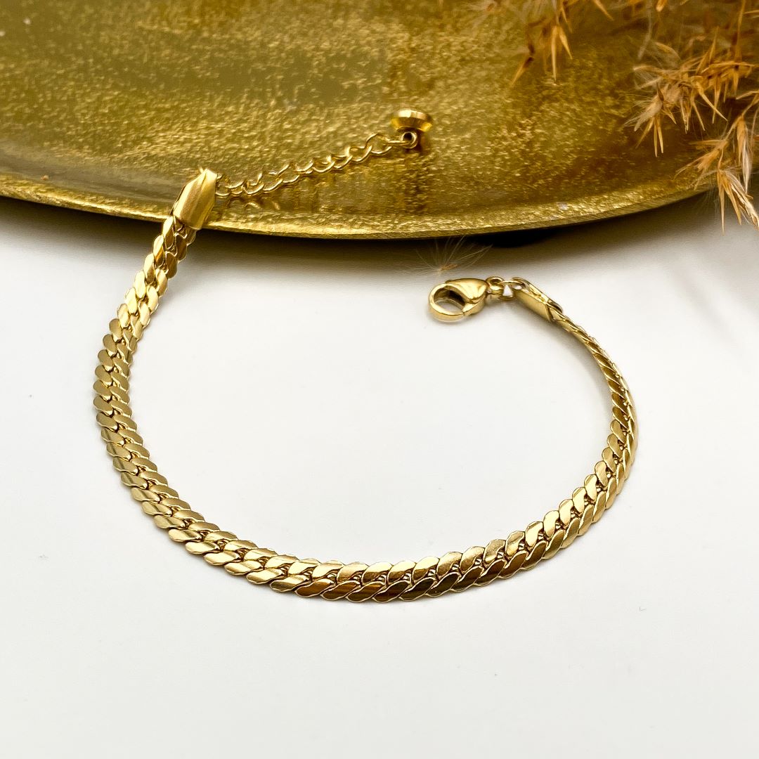 Gold Chain Necklace & Bracelet Set