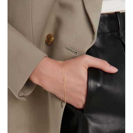 سوار-yves saint laurent